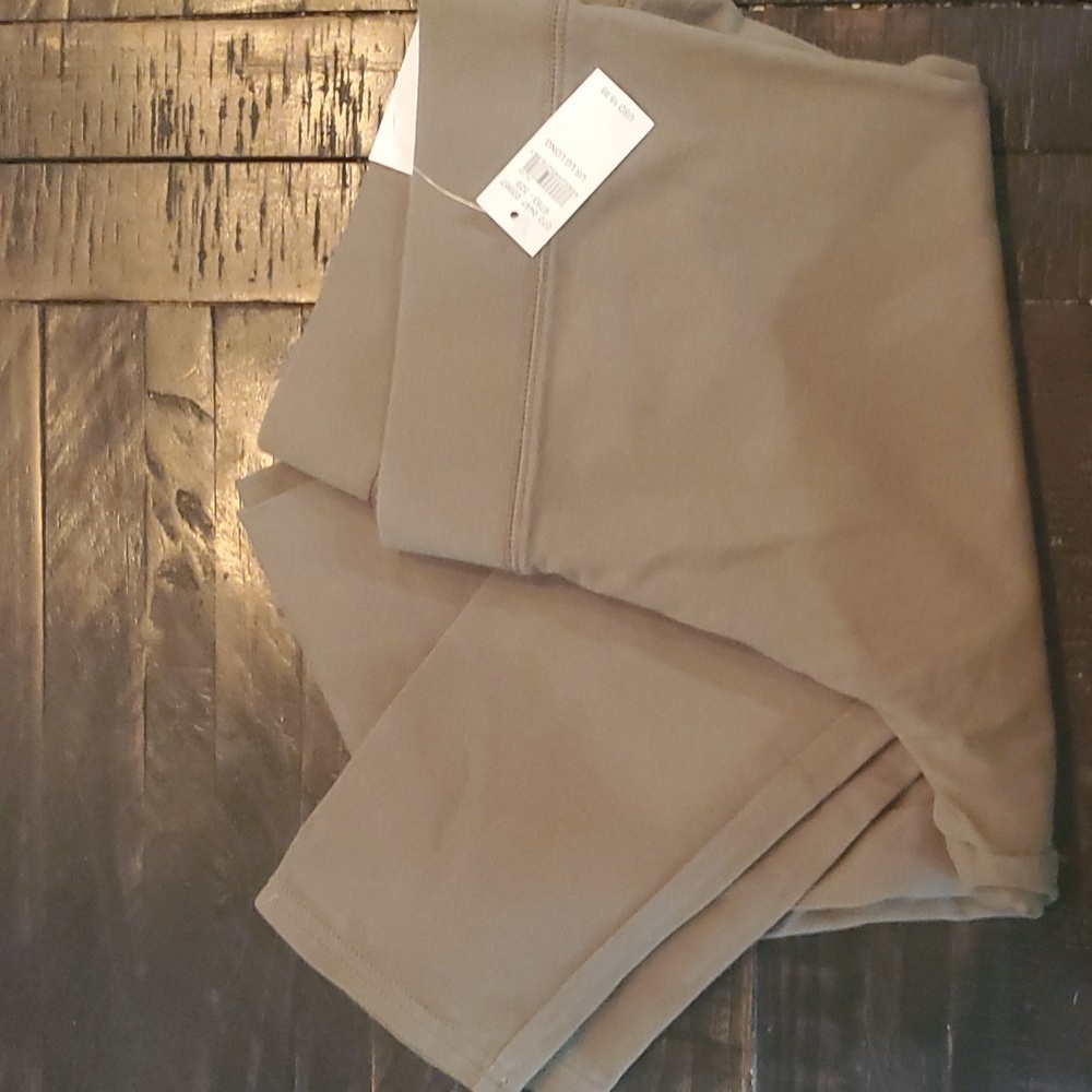 Aerie Chill. Play. Move Army Green Leggings Size Large/Long